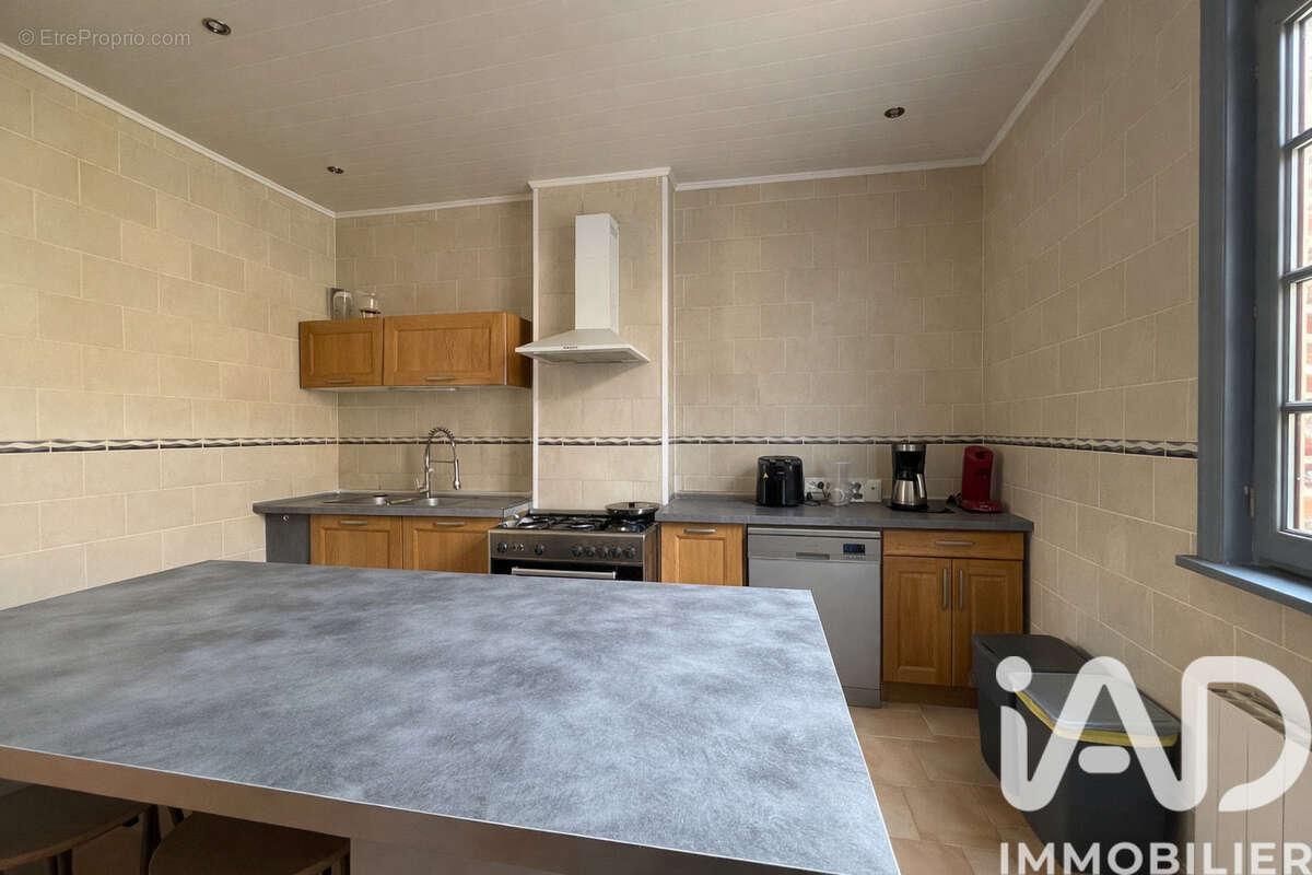 Maison 181 m² à Sorel  - photo 2