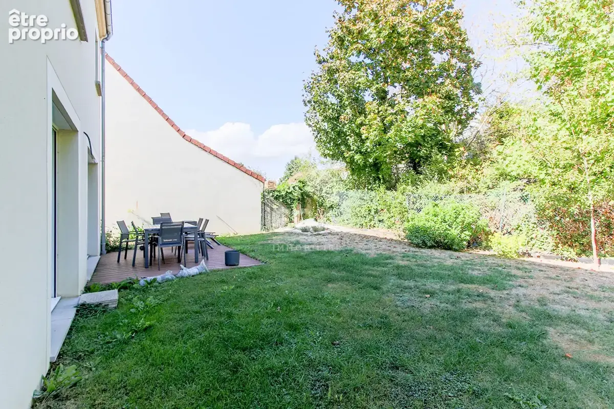 Maison 144m² à crespières - photo 8