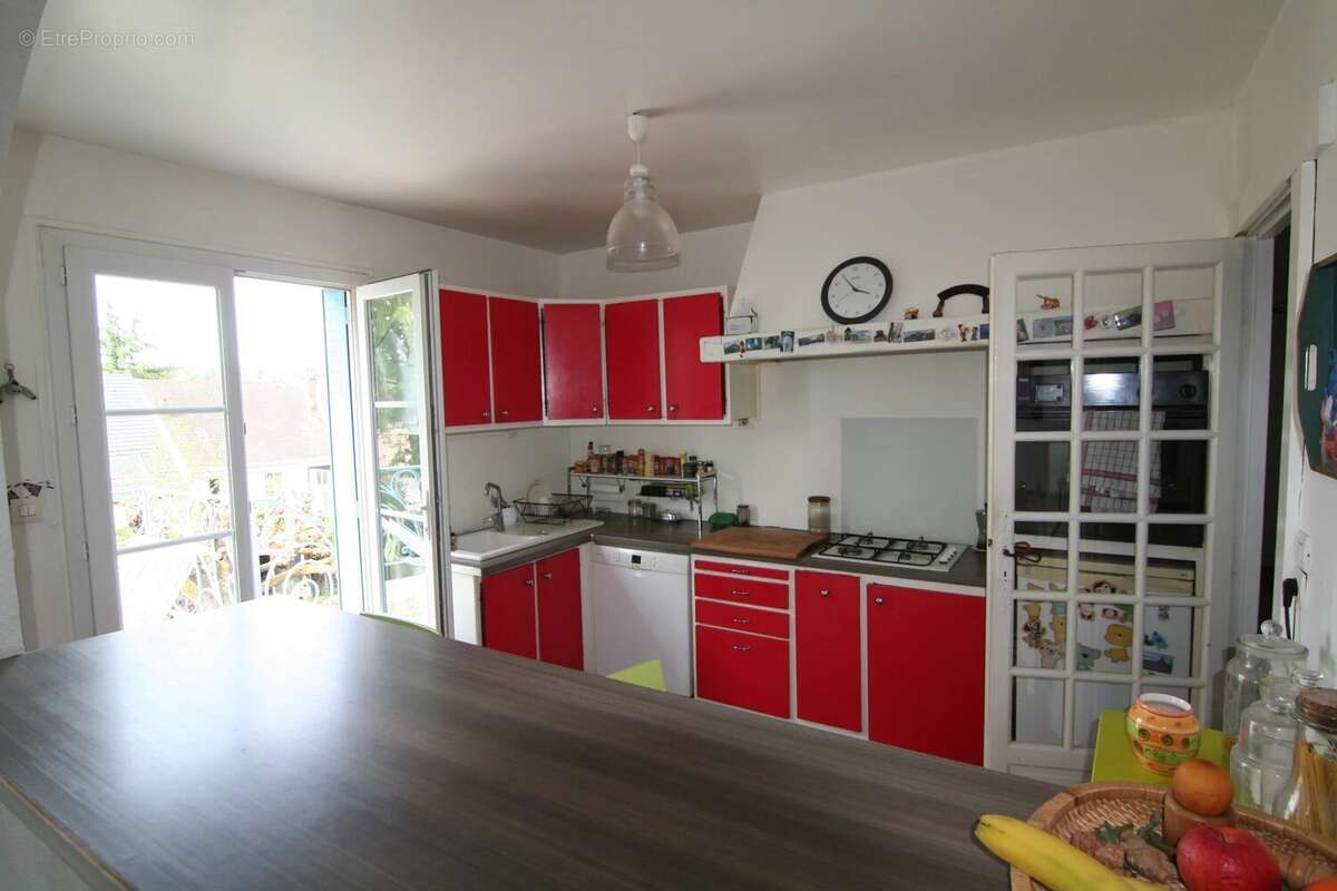 Maison à SAINT-CHERON