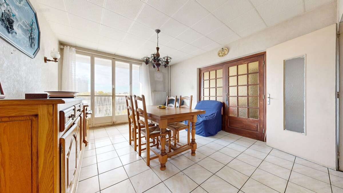 Appartement à VILLEURBANNE