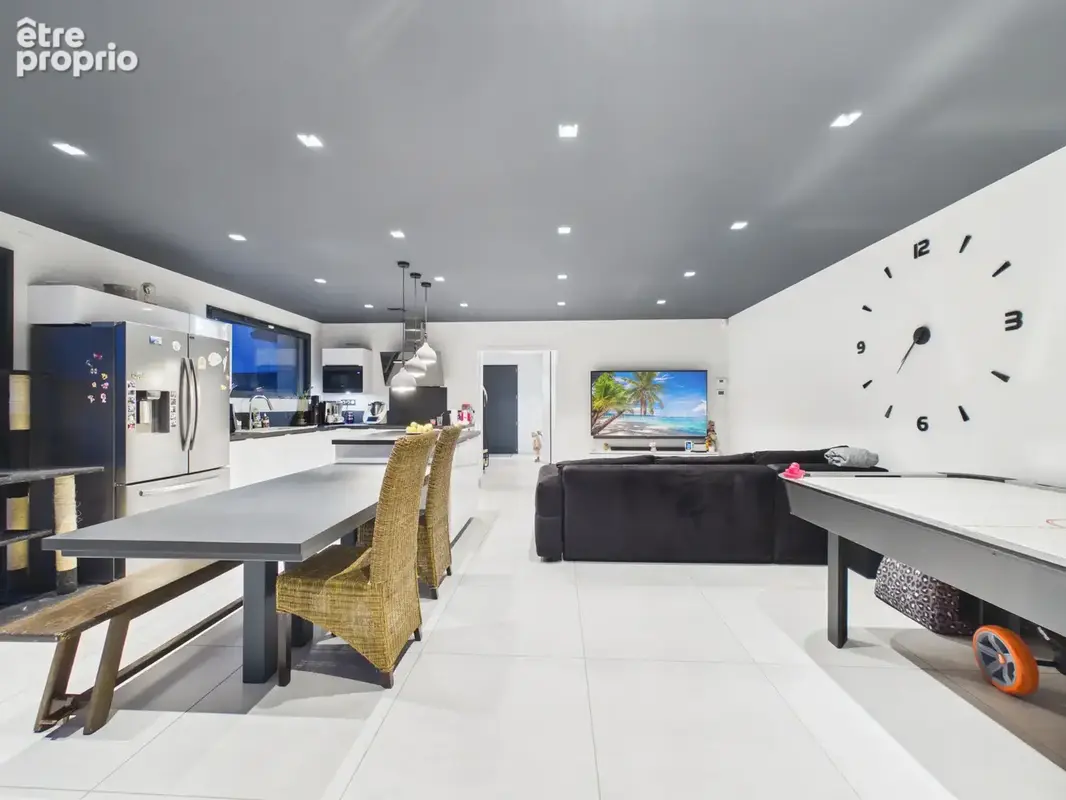 Maison individuelle - Secteur calme - Curienne - 177 m2 - photo 8
