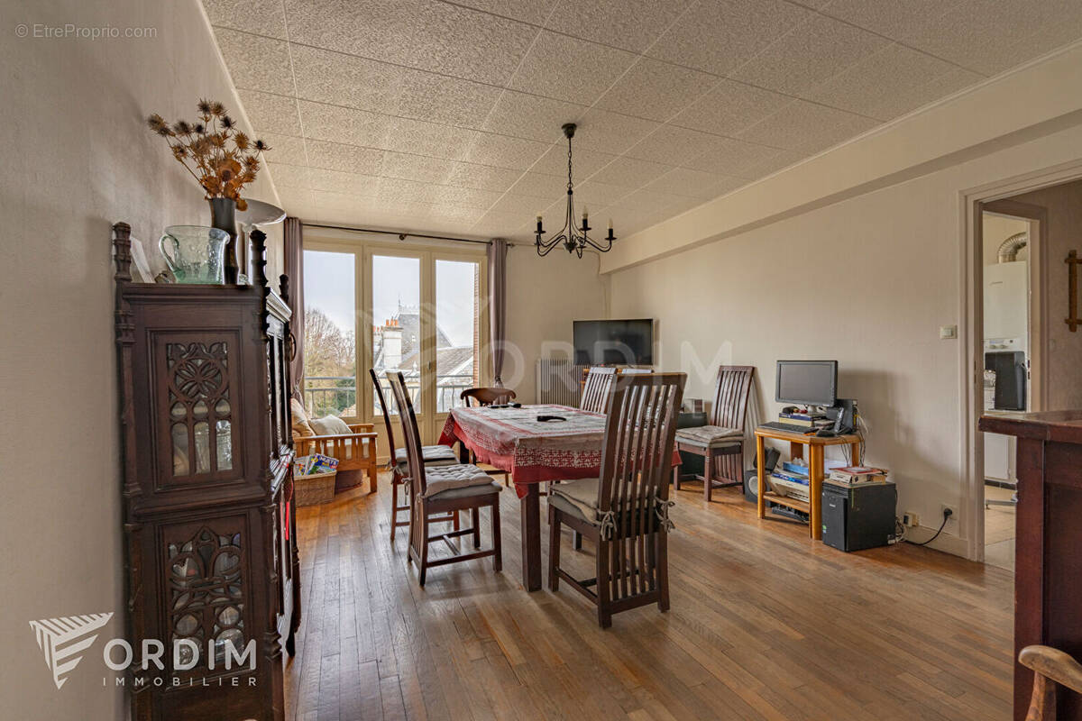 Appartement à AVALLON