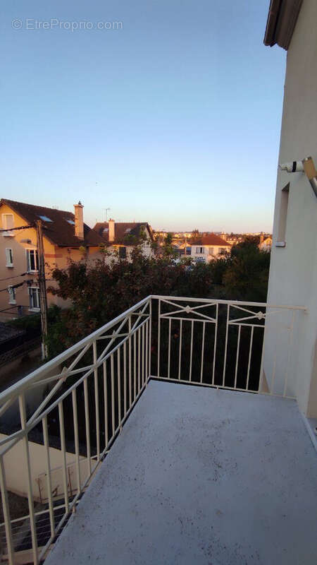 Appartement 113 m² à Auxerre  - photo 2