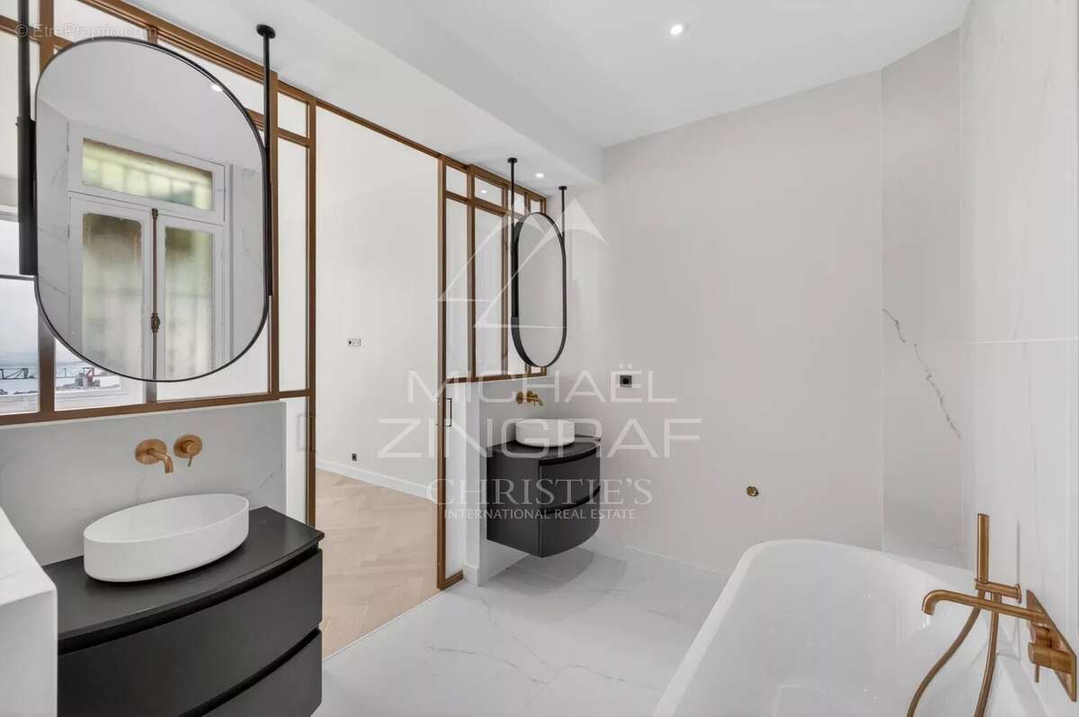 Appartement à BEAULIEU-SUR-MER