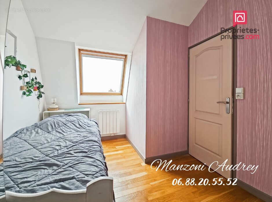 Maison à LA CHAPELLE-SAINT-LUC