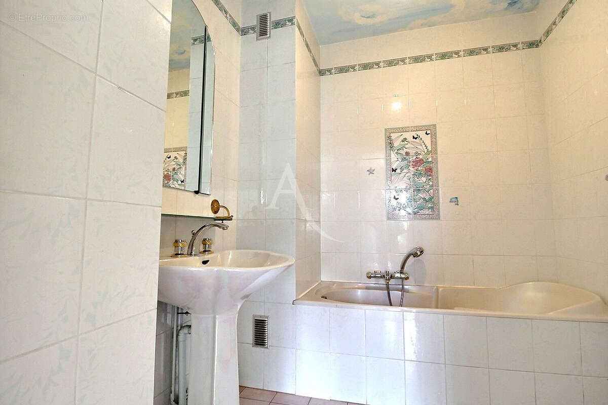 Maison 7 pièces Maurepas quartier des Bessières - photo 8