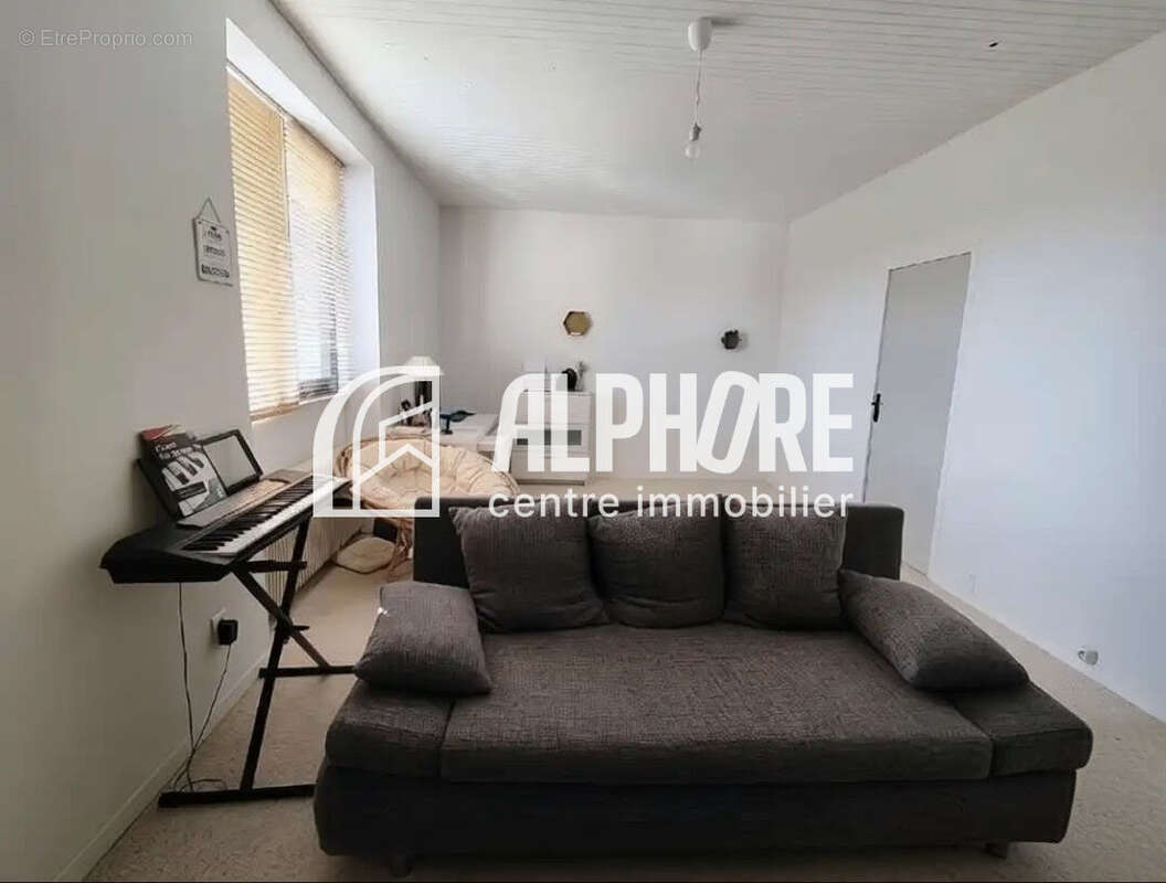 Maison à LA ROMAGNE