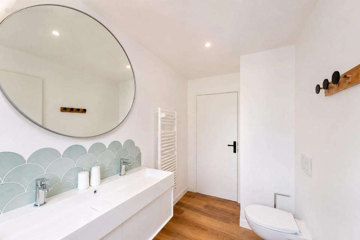 Bel appartement - 80 m2- Lorient centre - photo 6