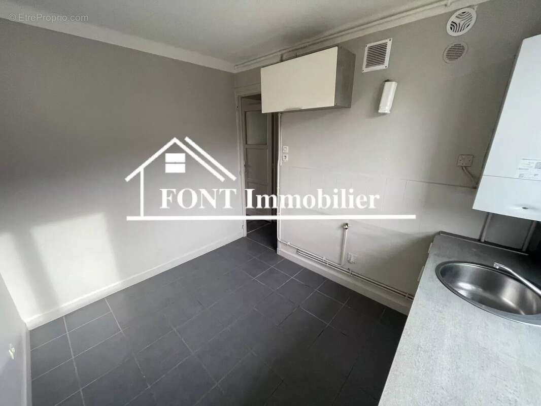 Appartement à SAINT-ETIENNE