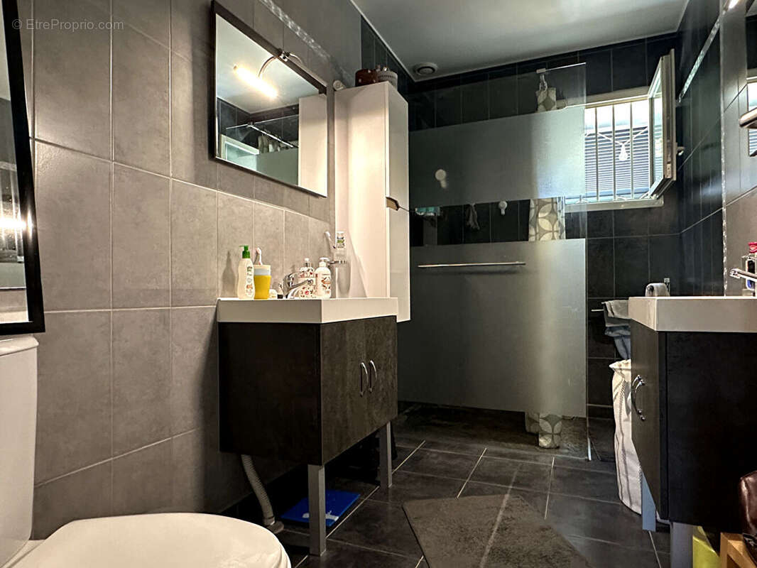 Maison à FONTAINE-LES-VERVINS