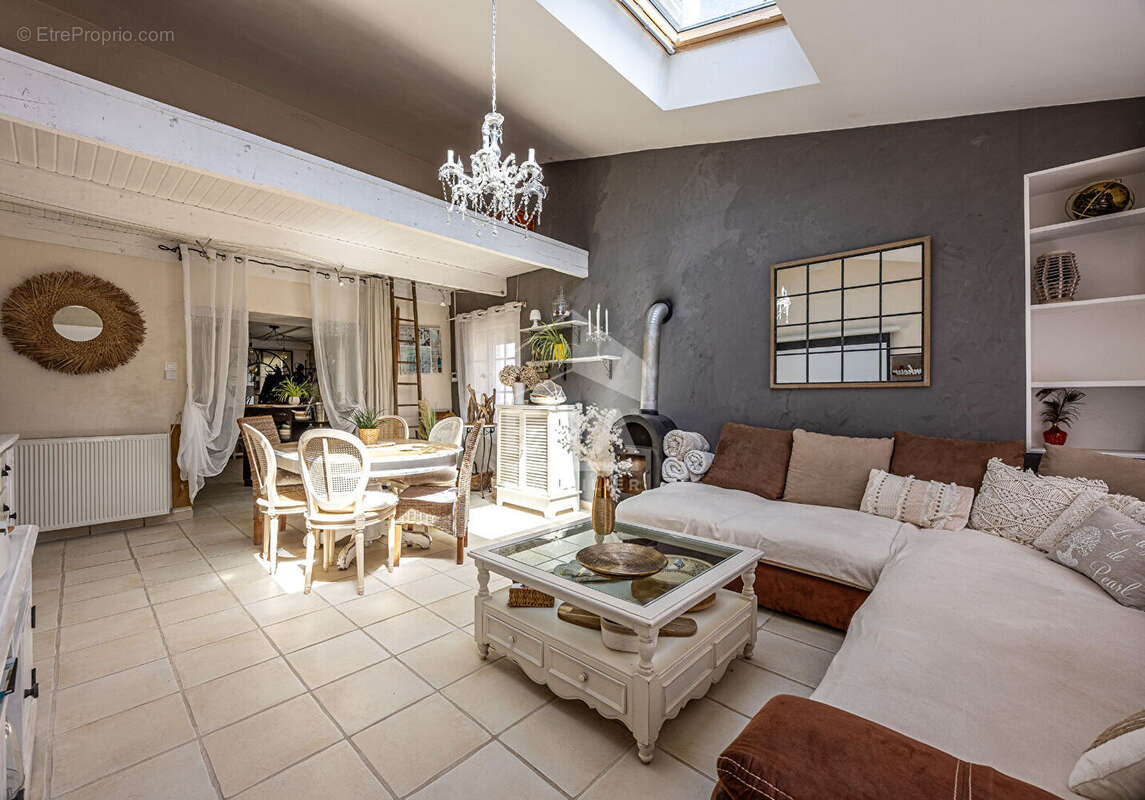 Maison en pierre Salles Sur Mer - photo 9