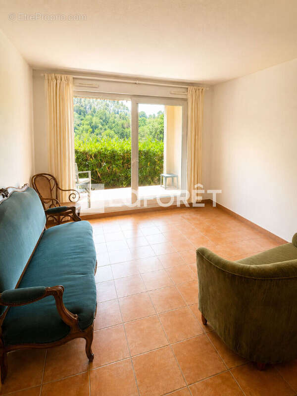 Appartement à VALBONNE