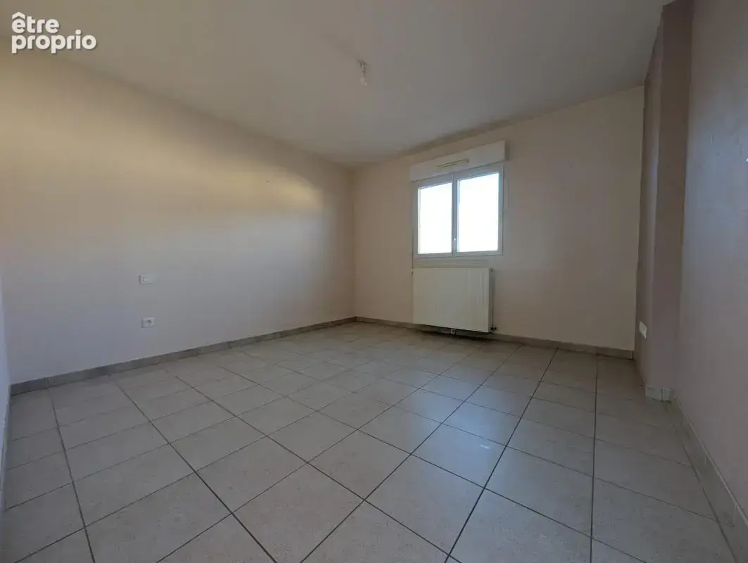 A vendre-maison plain pied de 2011-t4 avec jardin clos et garage-pas de frais d'agence* - photo 5