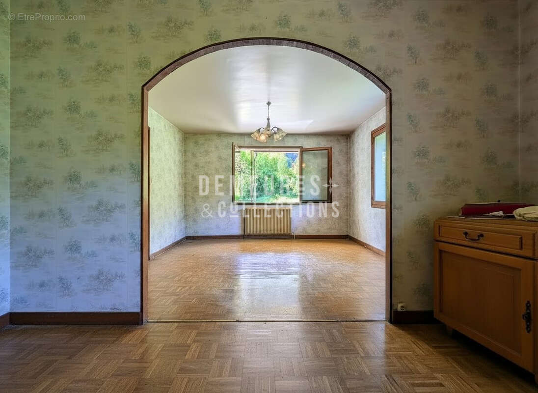 Maison à AIGUEBLANCHE