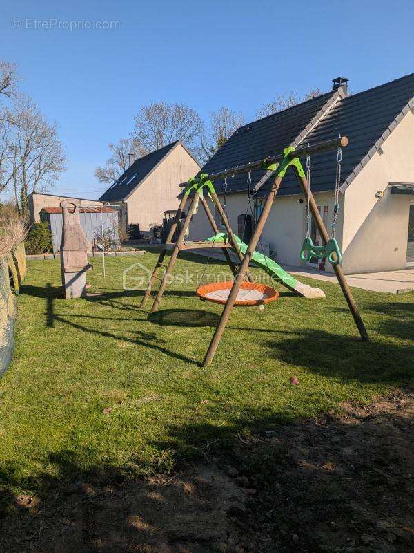 Maison à BEAUQUESNE