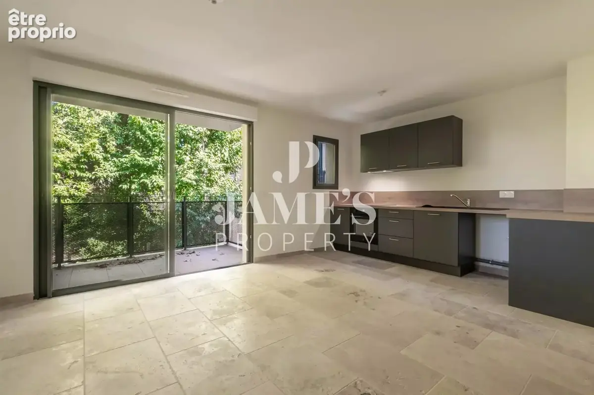 Appartement 76 m² à Saint-Remy-De-Provence  - photo 4