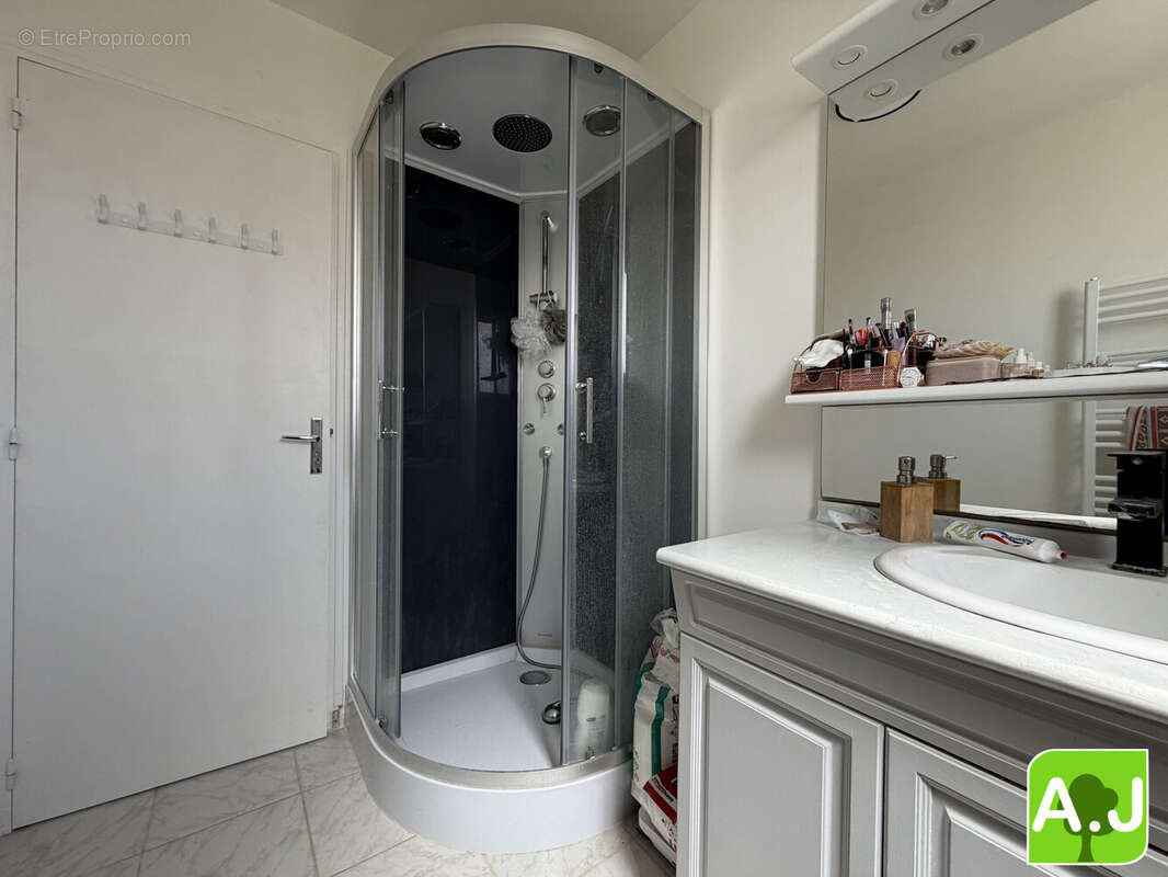 Maison 125 m² à Breval  - photo 9