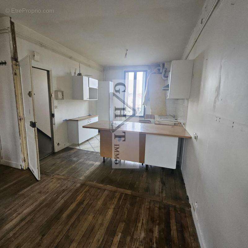 Appartement à MAISONS-ALFORT