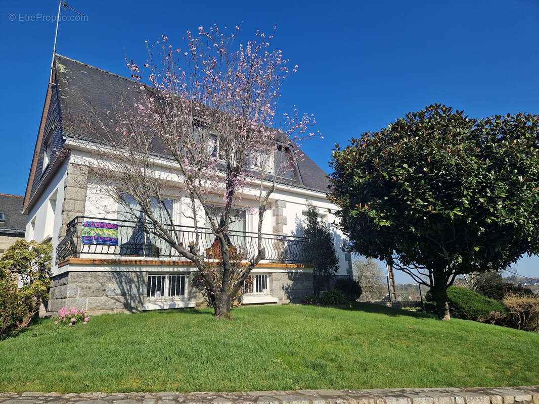 Maison à PONTIVY