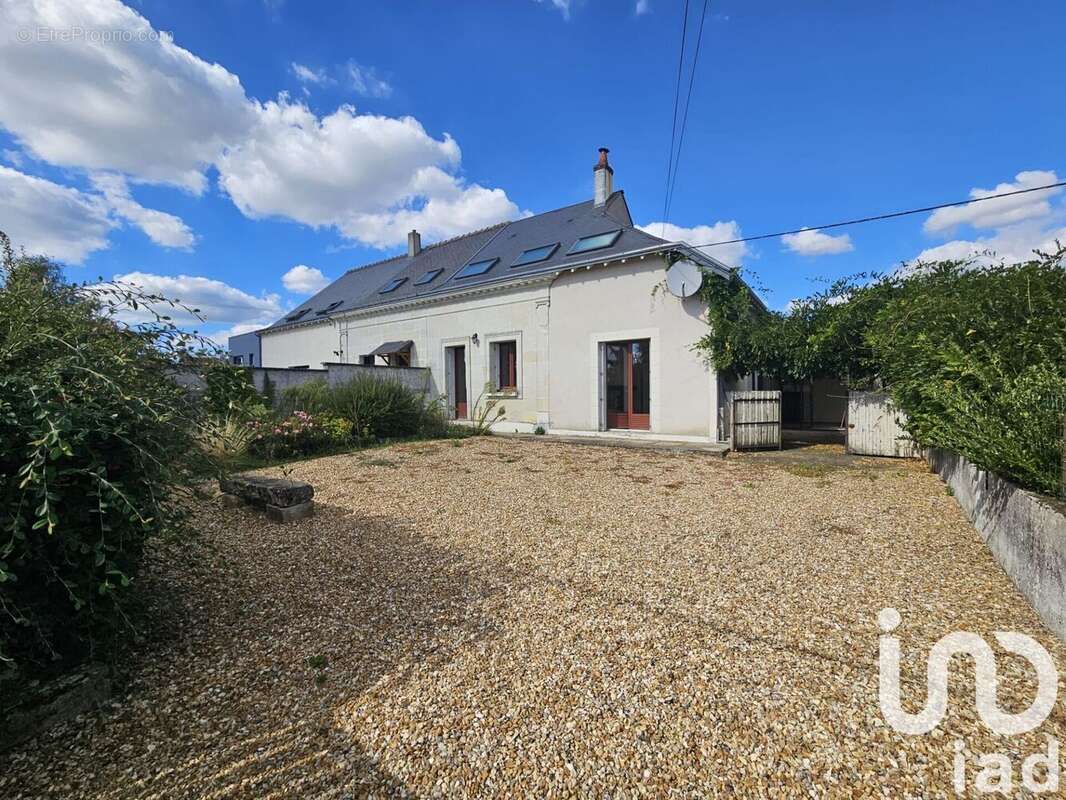 Photo 2 - Maison à SAINT-ANTOINE-DU-ROCHER