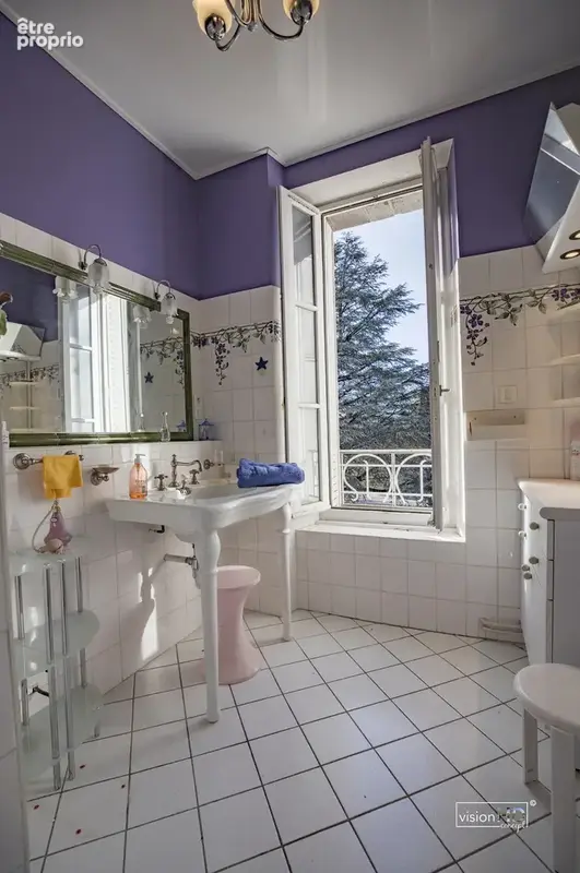 Maison de caractère avec dépendance - photo 8