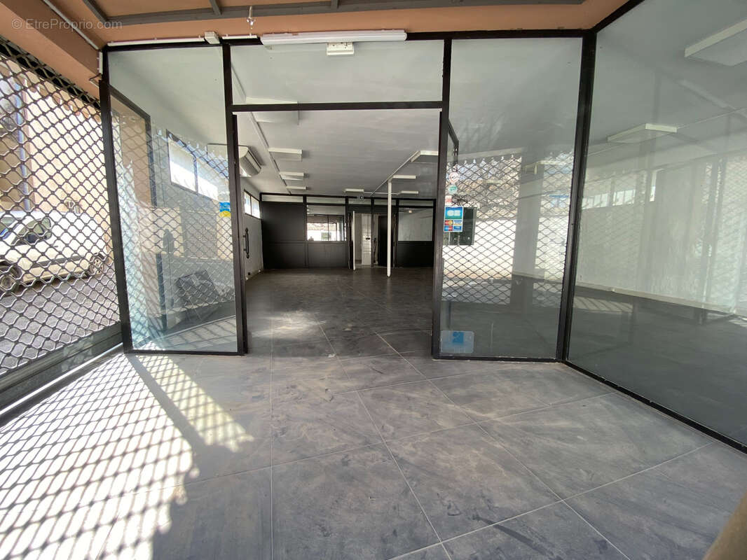 Appartement à MORIERES-LES-AVIGNON