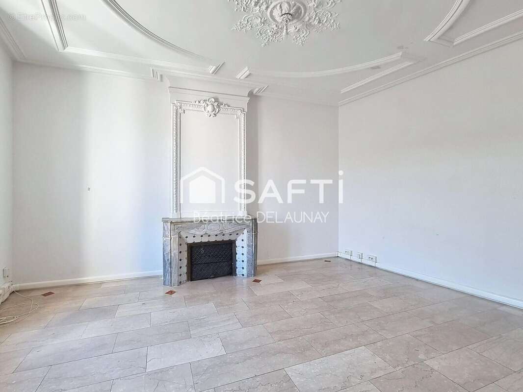 Photo 2 - Maison à SAINT-LAURENT-D&#039;AIGOUZE