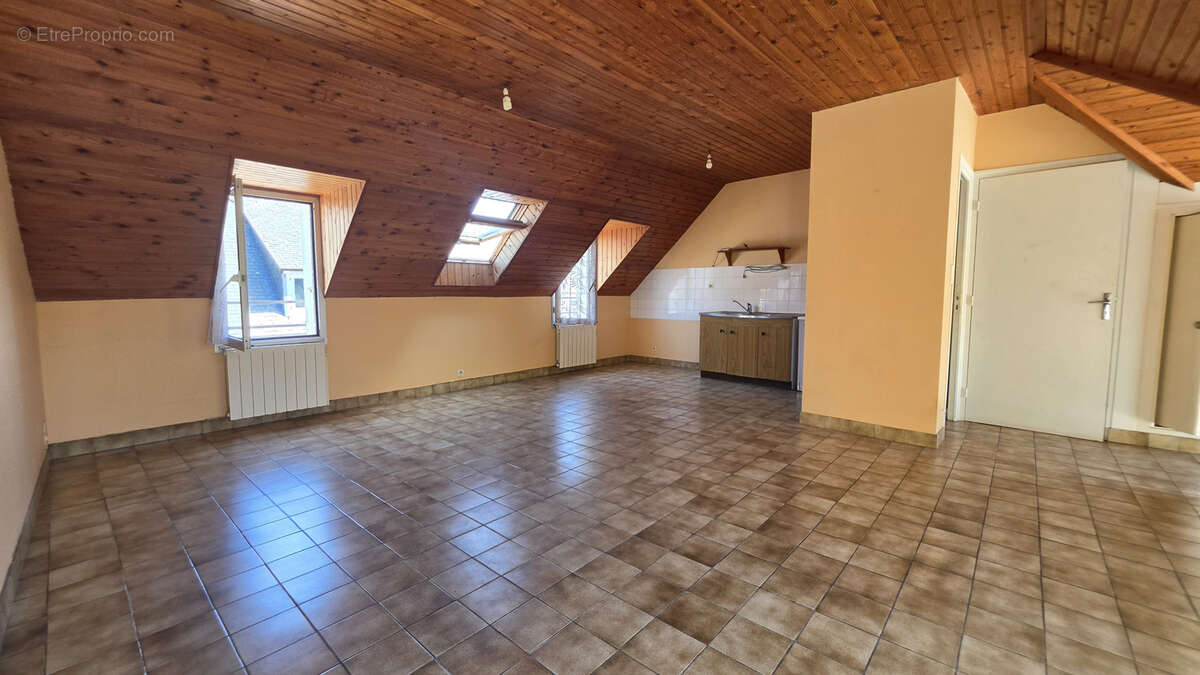 Maison Atypique avec petit extérieur en centre ville - photo 7