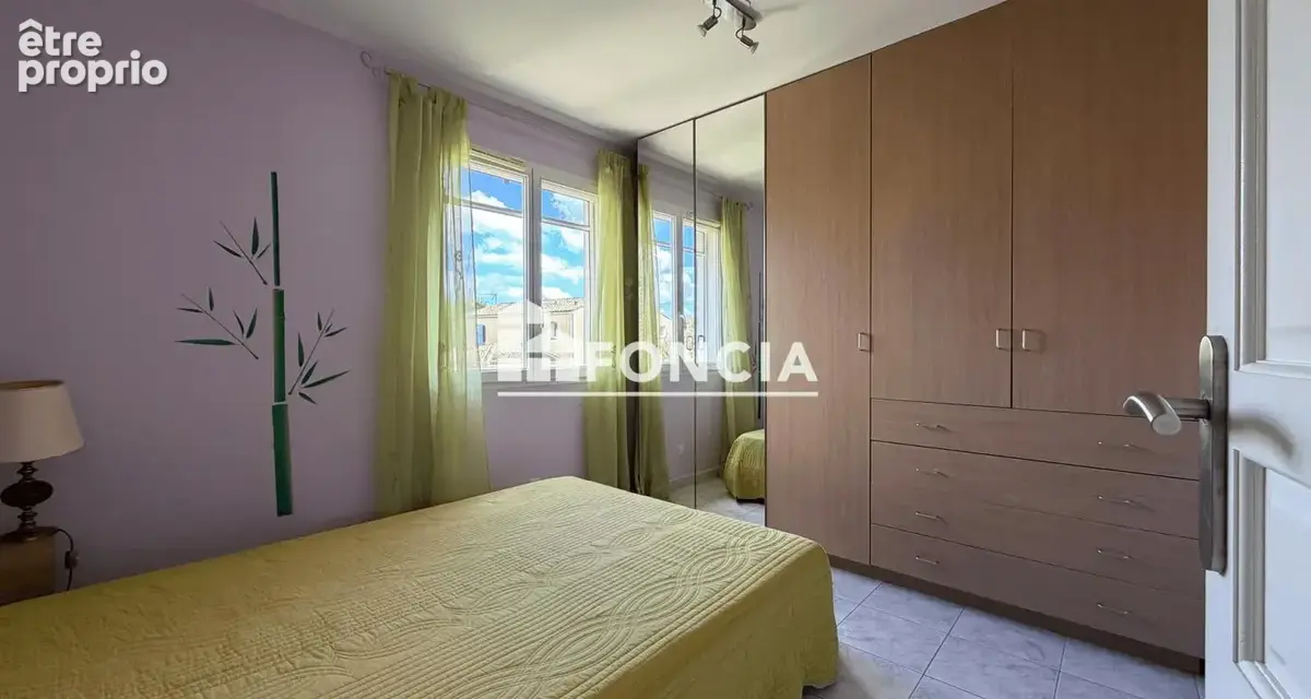 Maison / villa t4 sur terrain privatif de 452m² avec piscine - quartier residentiel - cogolin - photo 7