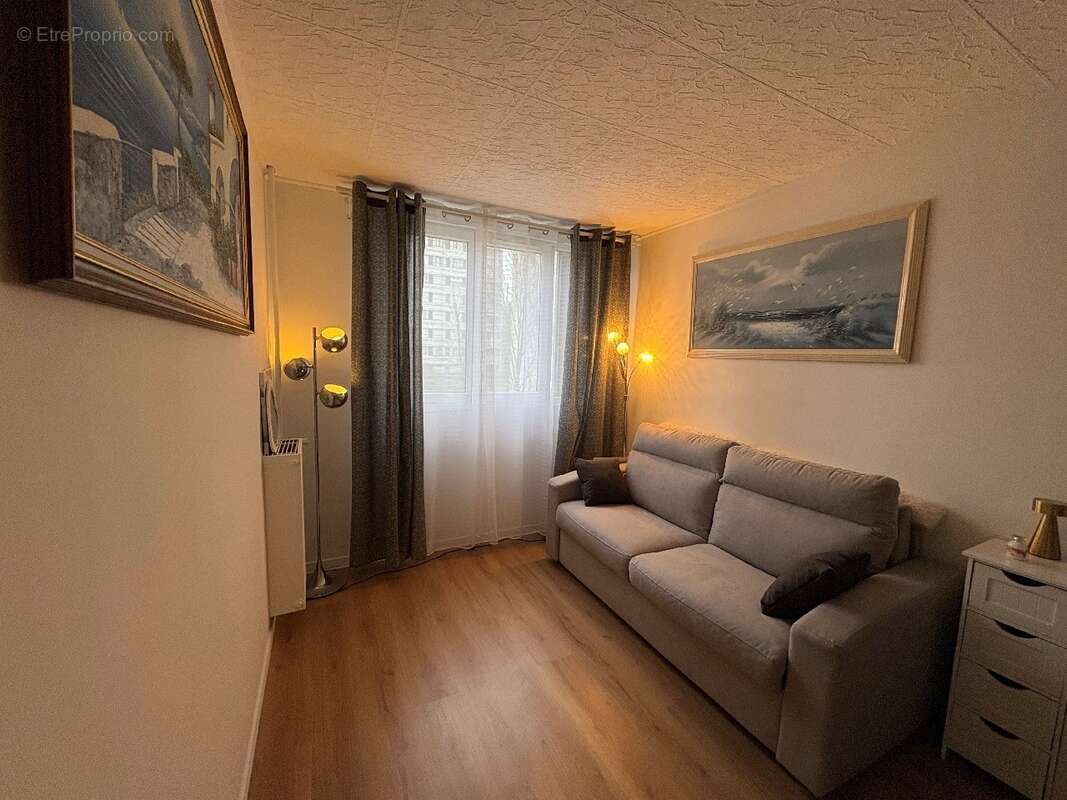 Appartement à CHELLES