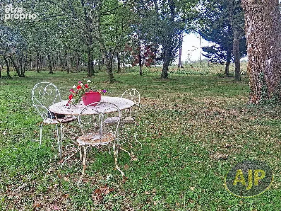 Maison dans un parc / forêt - photo 5