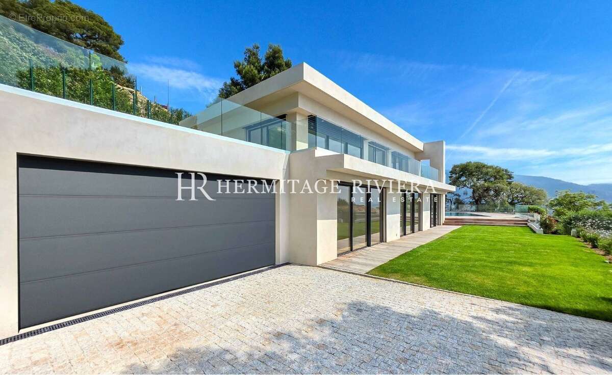 Maison à ROQUEBRUNE-CAP-MARTIN