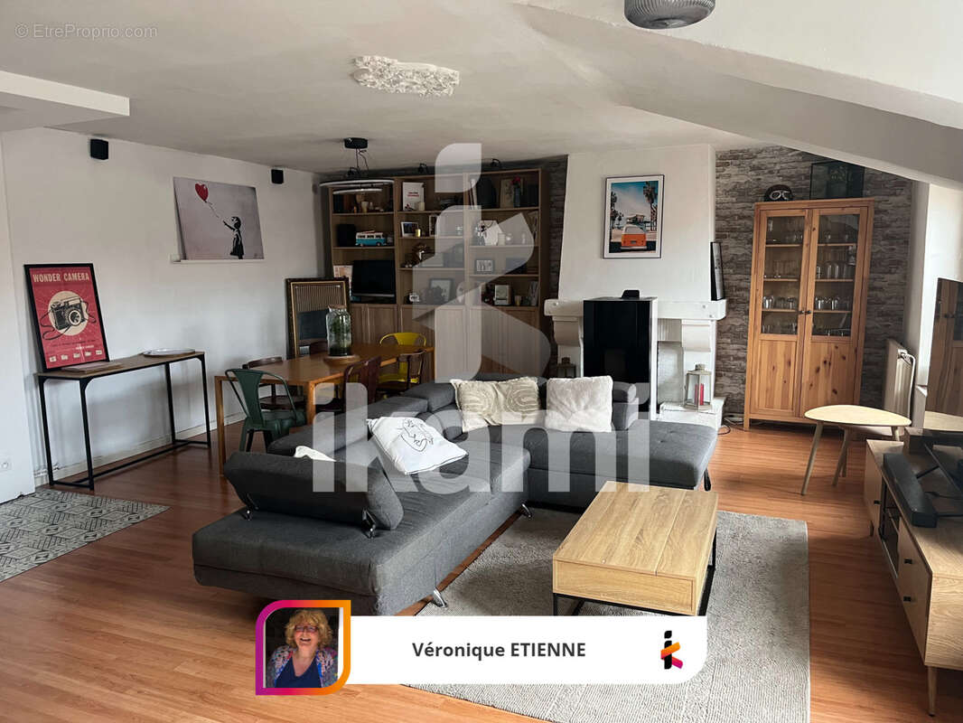 Appartement à SAINT-ETIENNE