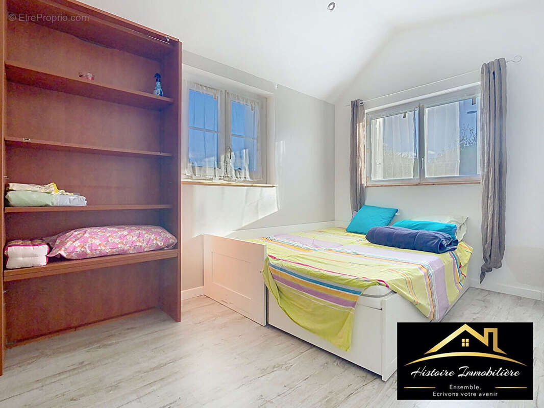 Maison à LANRIVOARE