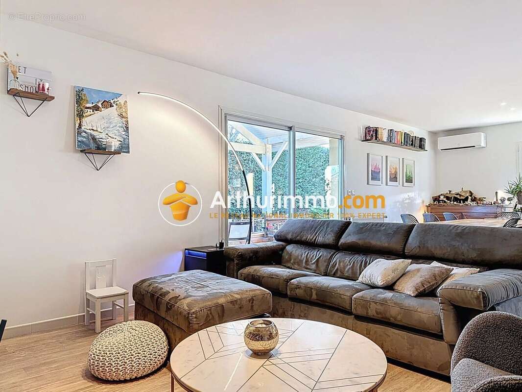 Maison à BOURGOIN-JALLIEU