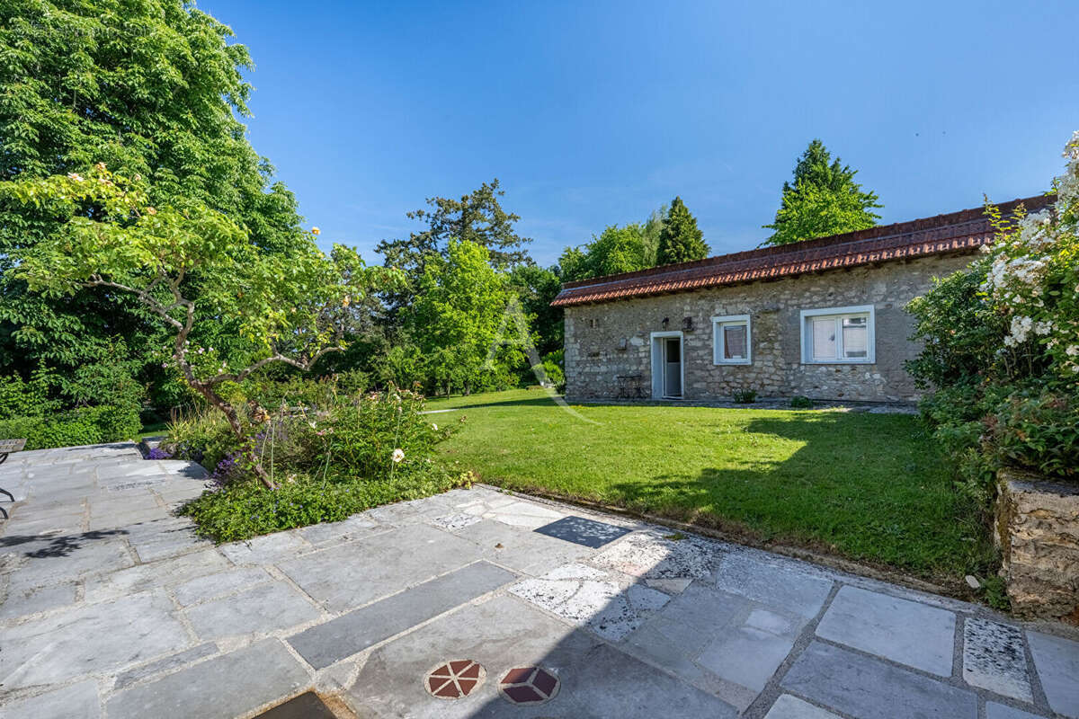 Maison à NEUVILLE-BOSC