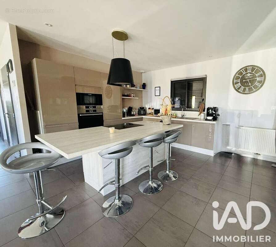 Maison 150 m² à Boissey-Le-Chatel  - photo 5