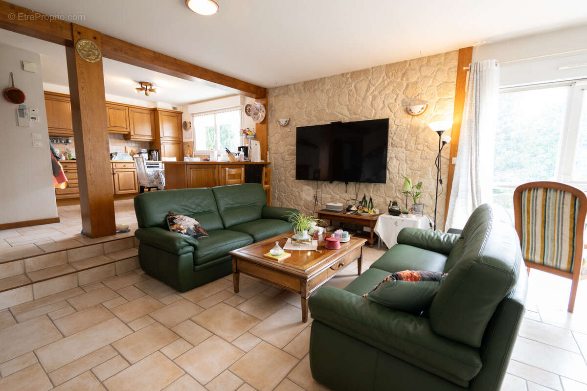 Maison à SAINT-POINT-LAC