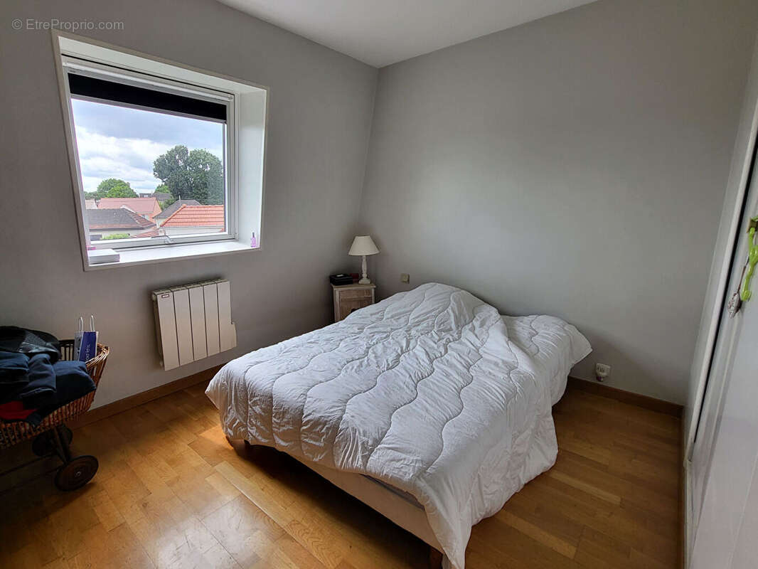 Appartement à SAINTE-GENEVIEVE-DES-BOIS