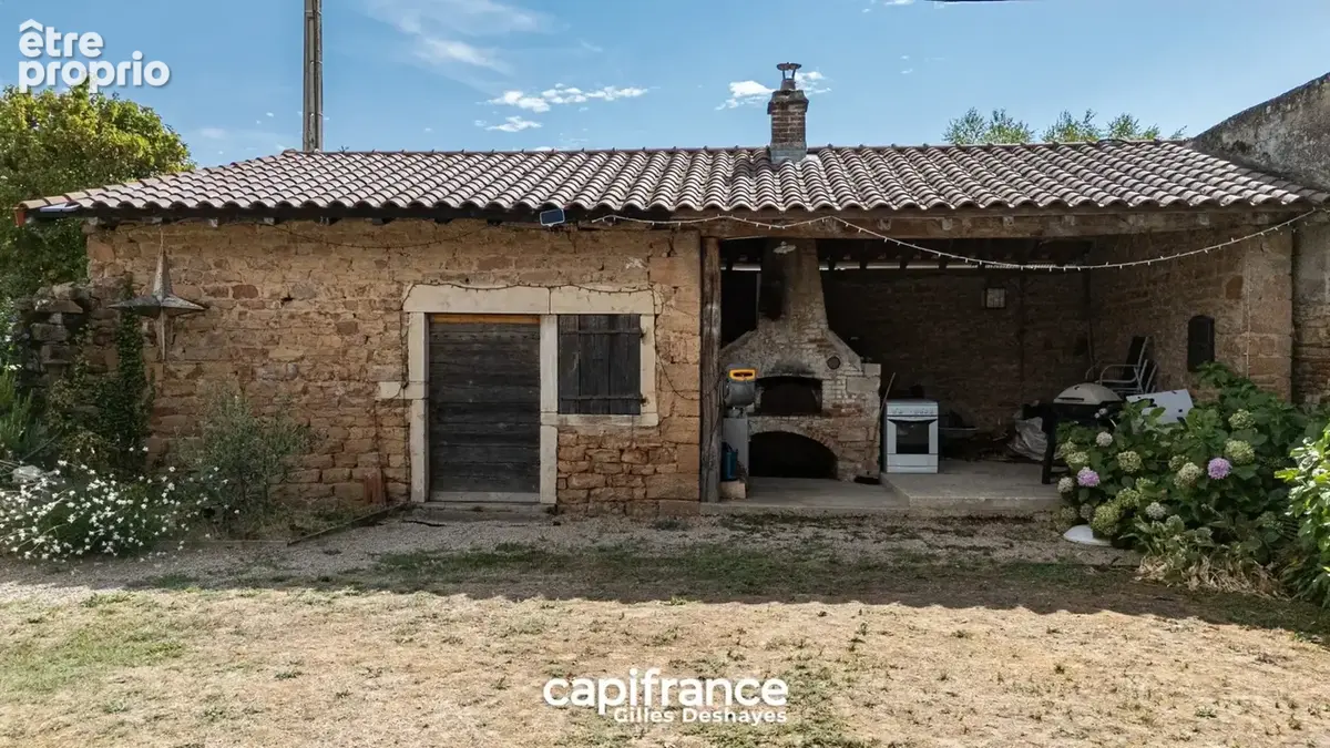 Maison ancienne en pierre de plain-pied – 133 m² – dépendance - photo 3