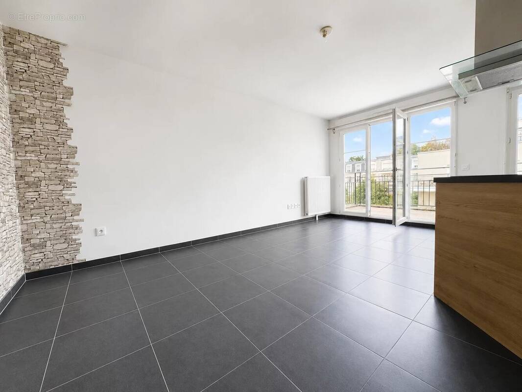 Appartement à LE PLESSIS-TREVISE