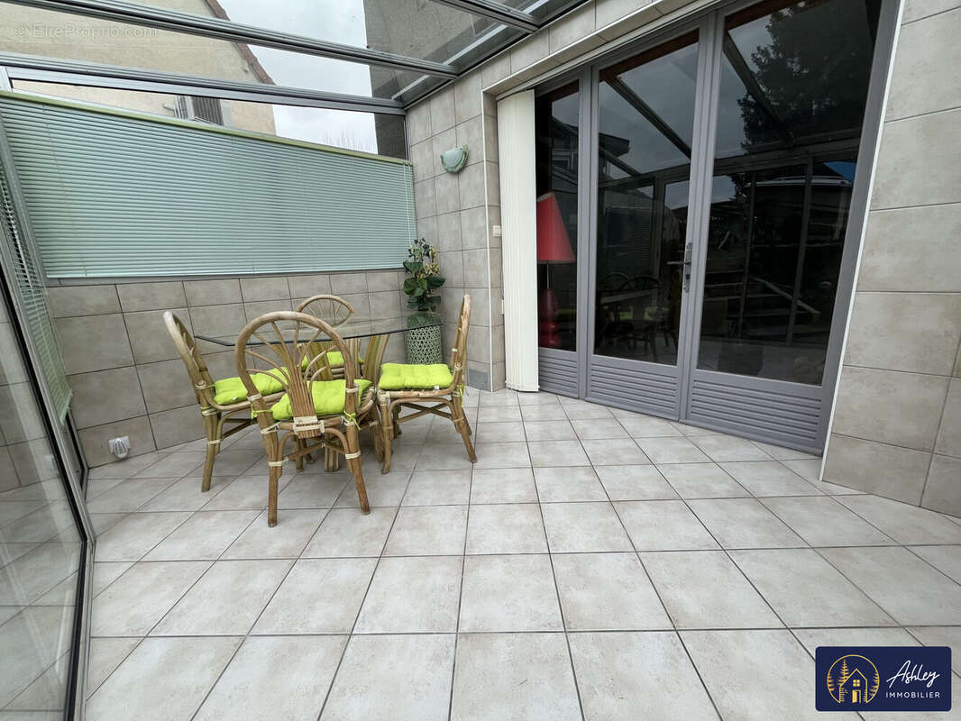Maison à vendre 3 pièces YDES - Maison à YDES