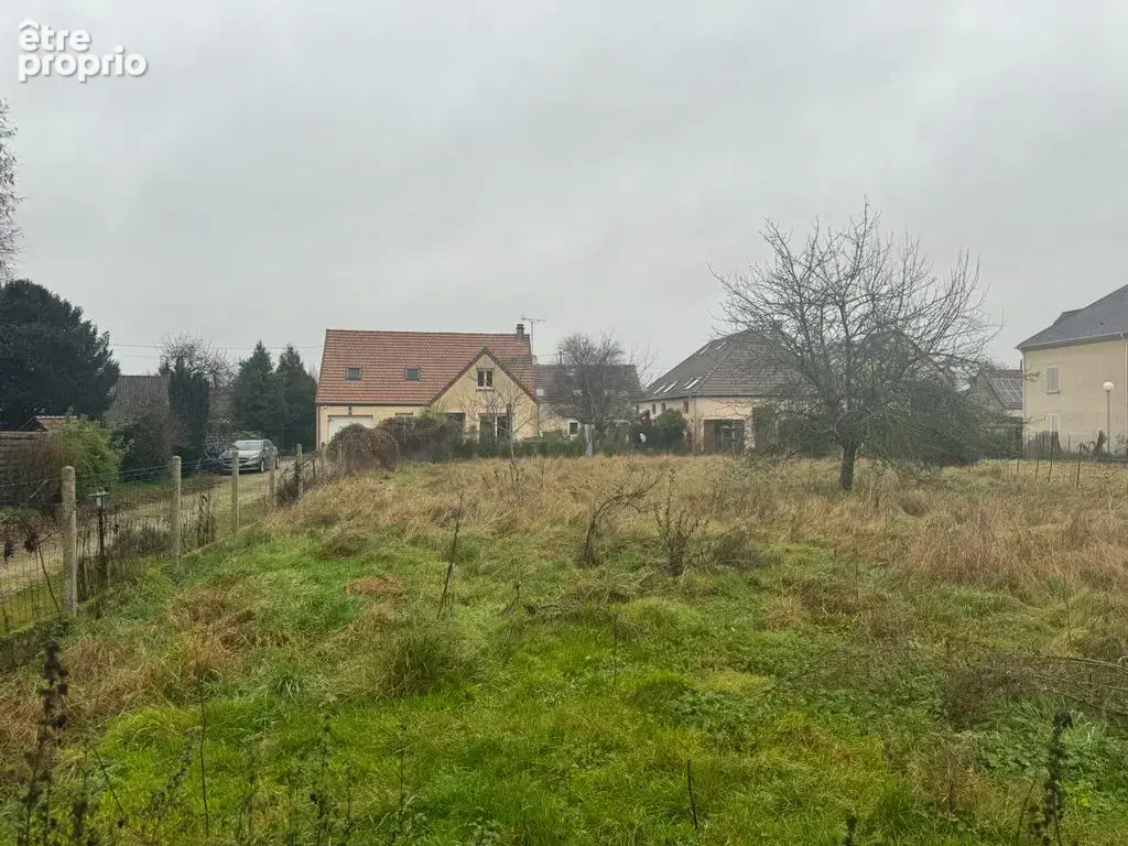 Photo Terrain à Garancieres au prix de 165 000€