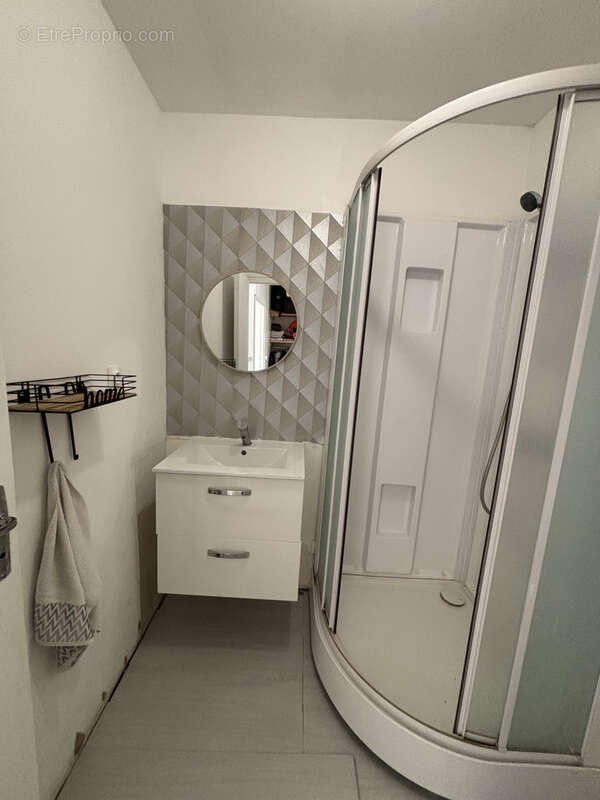 Maison à CROIX-CHAPEAU