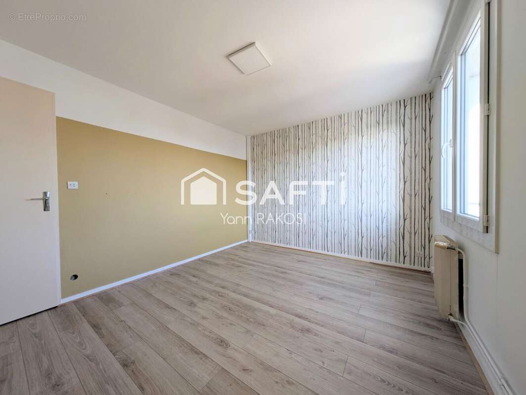 Photo 4 - Maison à SAINT-JEAN-D'ANGELY