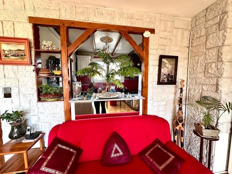Appartement à MARSEILLE-9E
