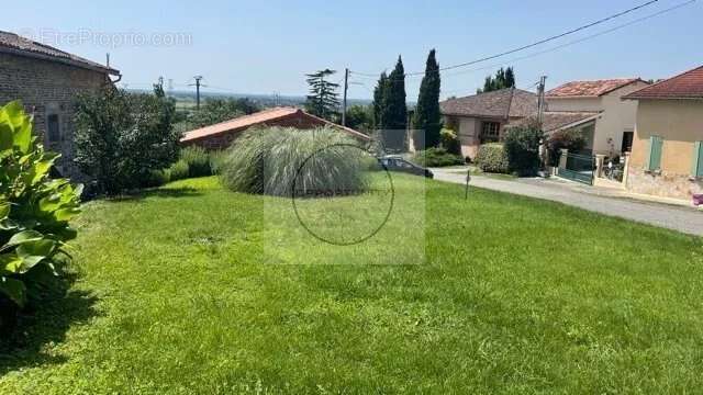 Terrain 430 m² à Castelnau-D'estretefonds  - photo 4