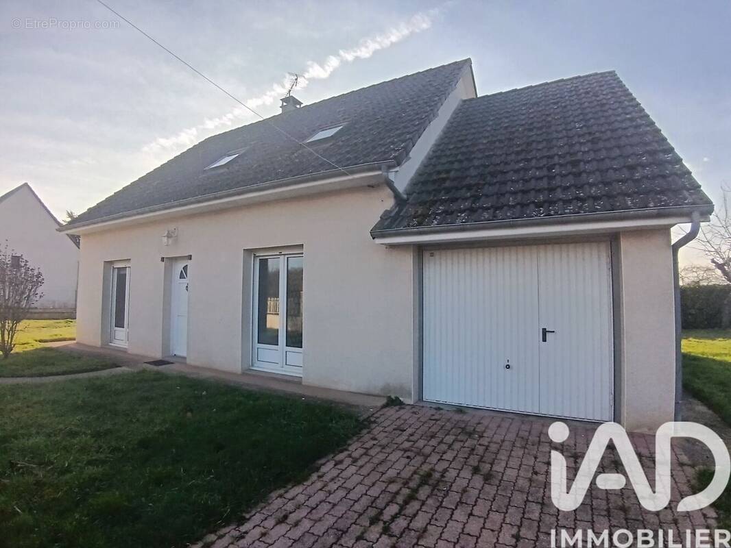 Photo 1 - Maison à CHEMILLY-SUR-YONNE