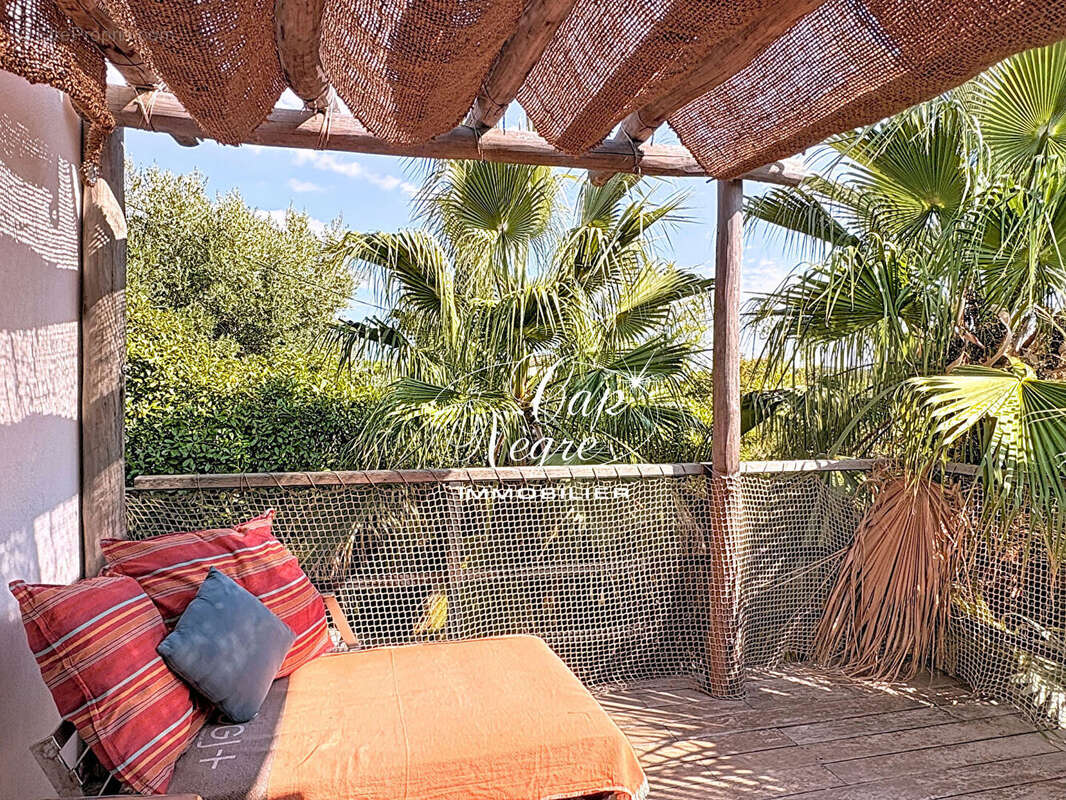 Villa clé en main 4 chambres proche centre et mer à vendre à cavalaire sur mer - golfe de saint tropez - photo 9