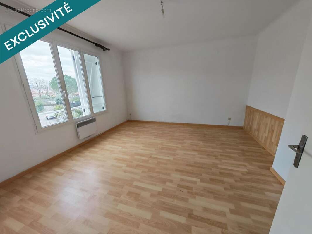 Photo 7 - Appartement à CHATEAU-ARNOUX-SAINT-AUBAN